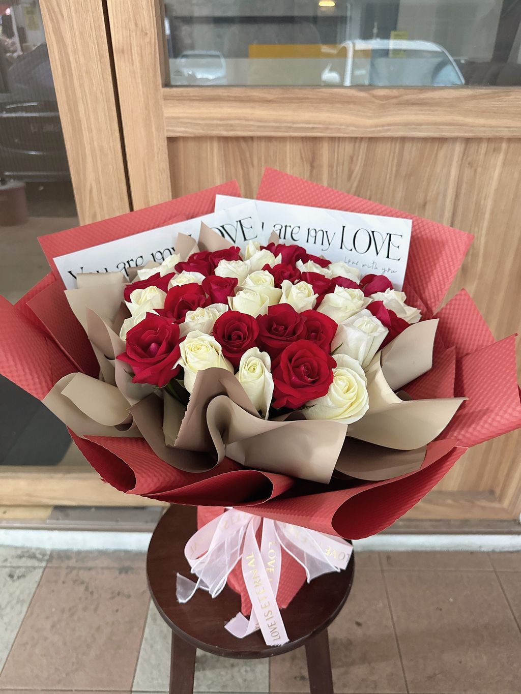 Rose Bouquet 81