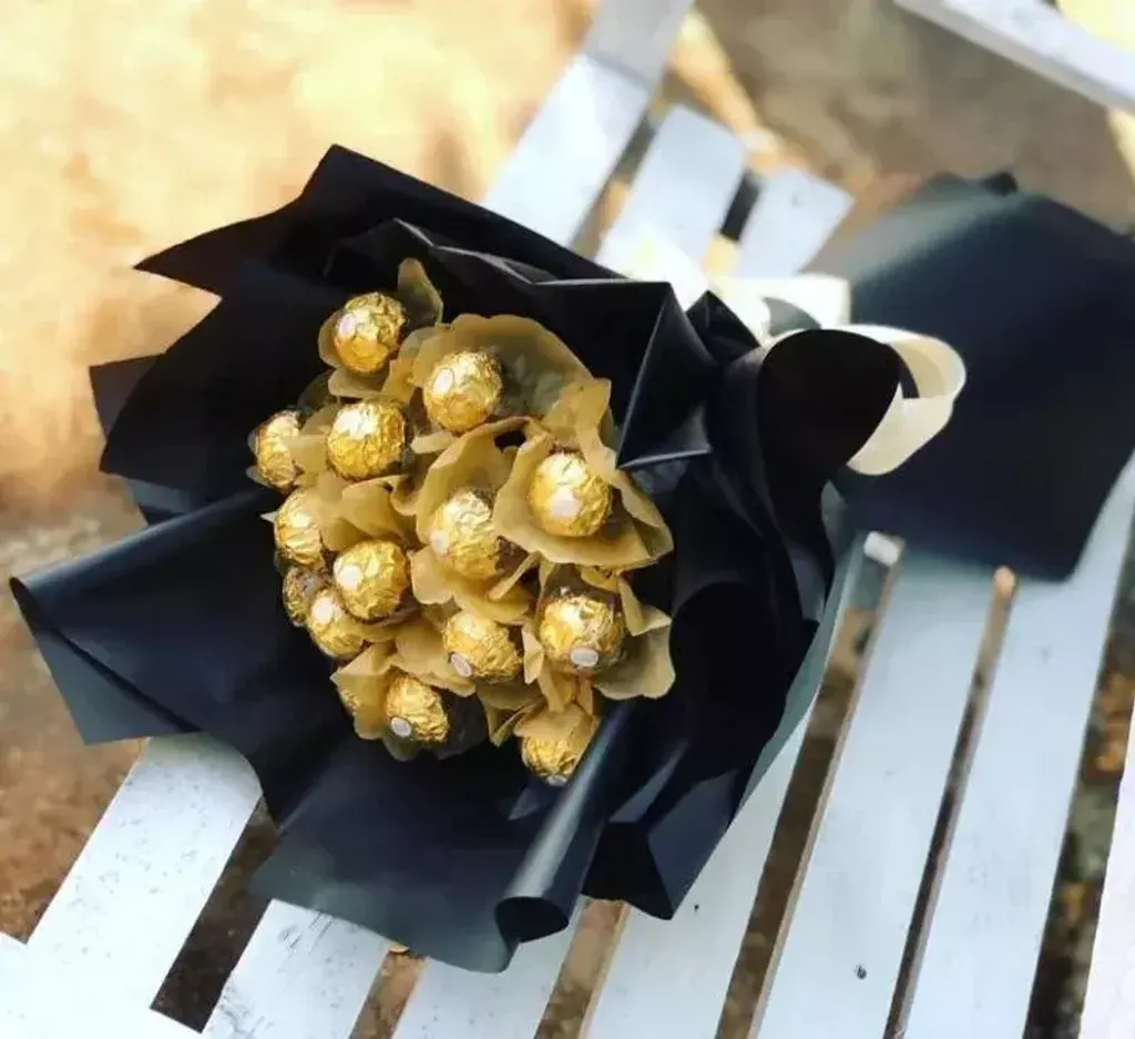 Ferrero Rocher Bouquet 02