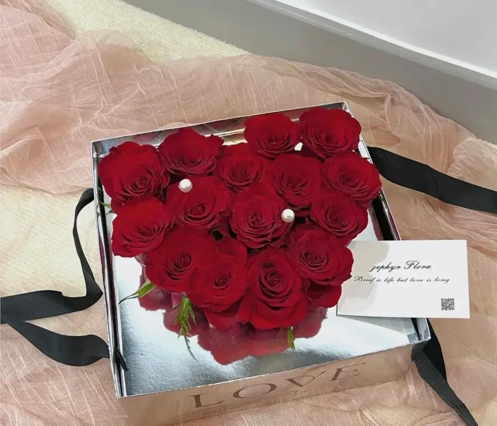 Red Rose Love Box