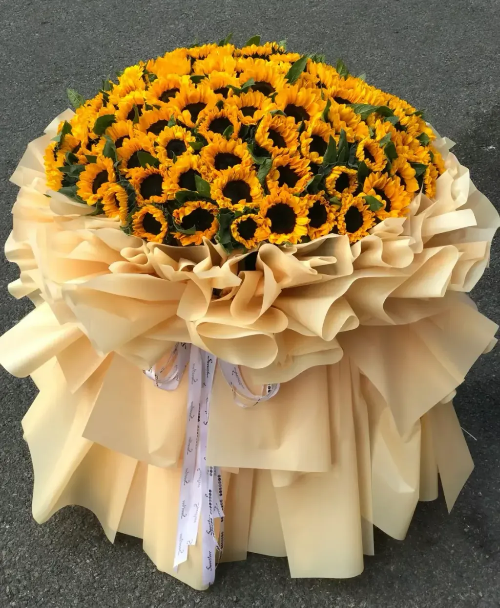 99 Sunflower Big Bouquet
