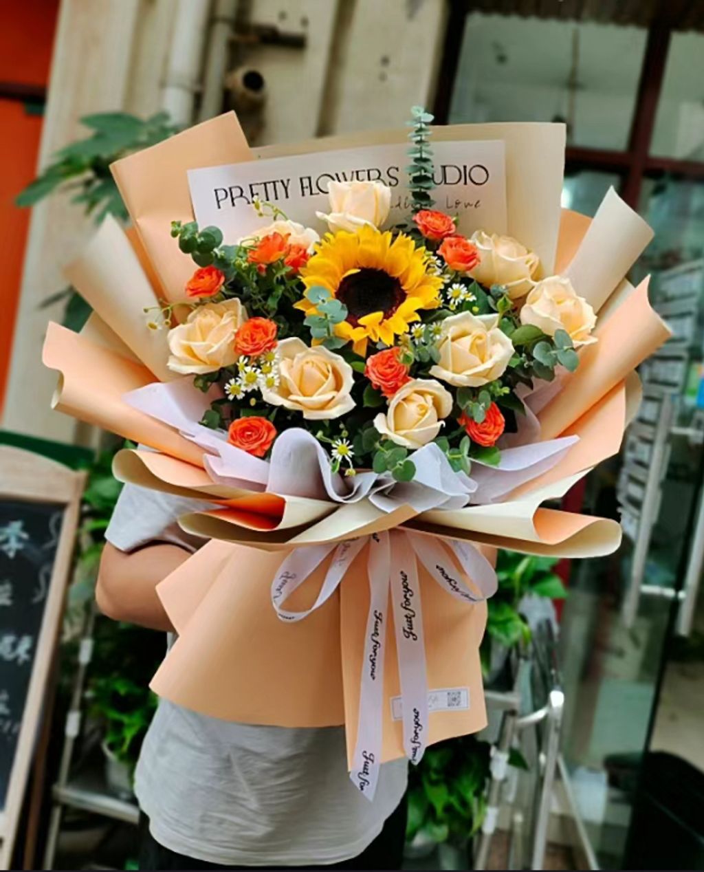 Graduation Bouquet 32