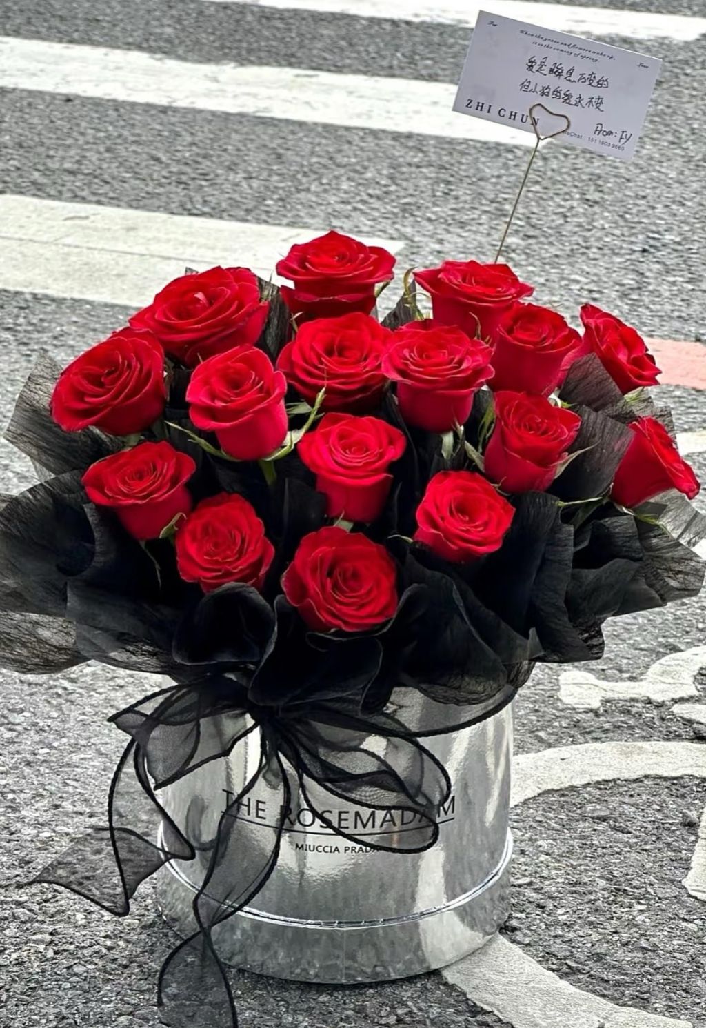 16 Rose Bucket