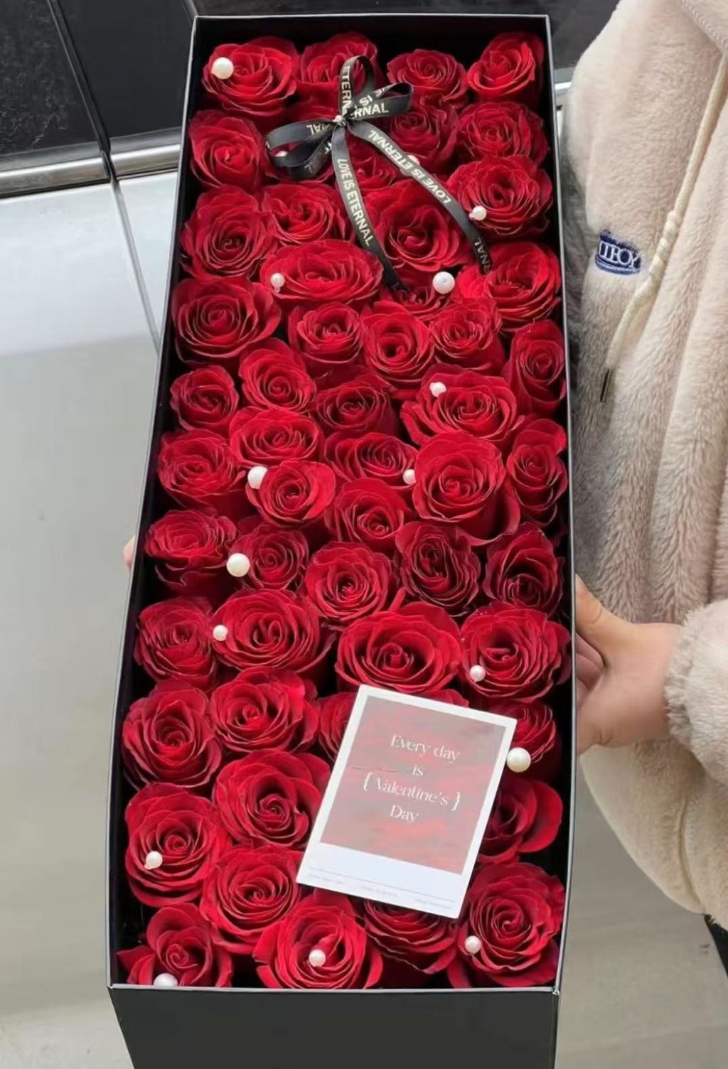 Valentine Rose Bouquet 180