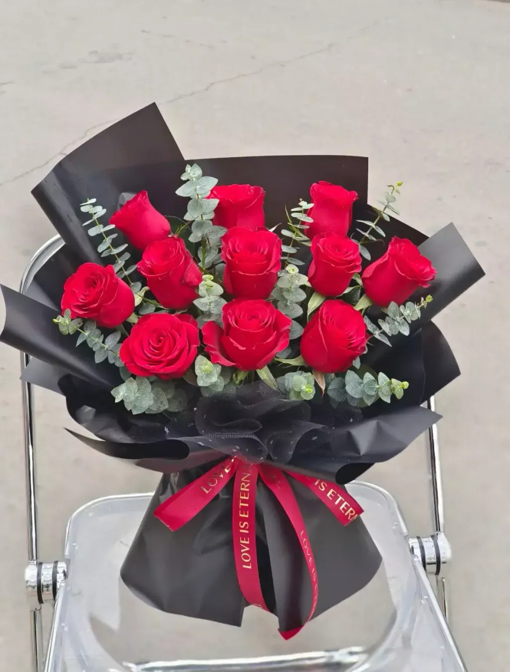 11 Roses Valentine’s Bouquet