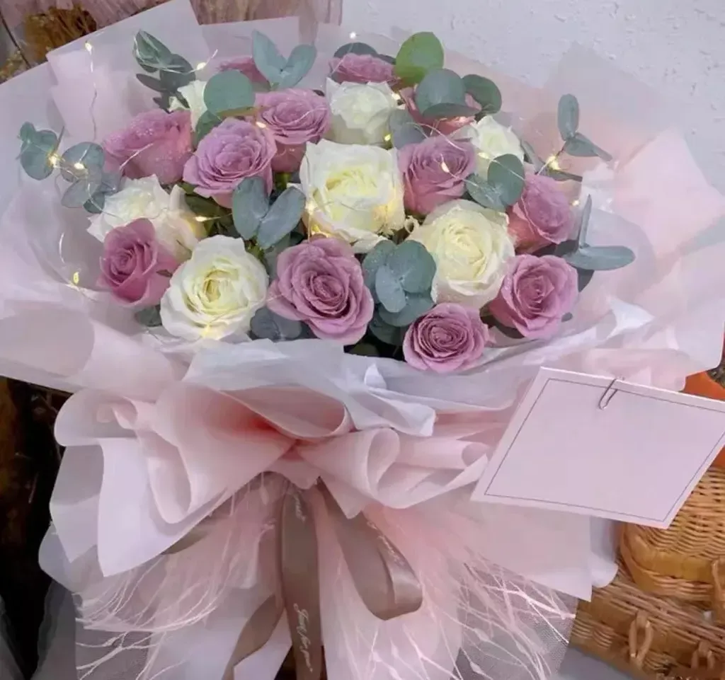 Roses Bouquet 55