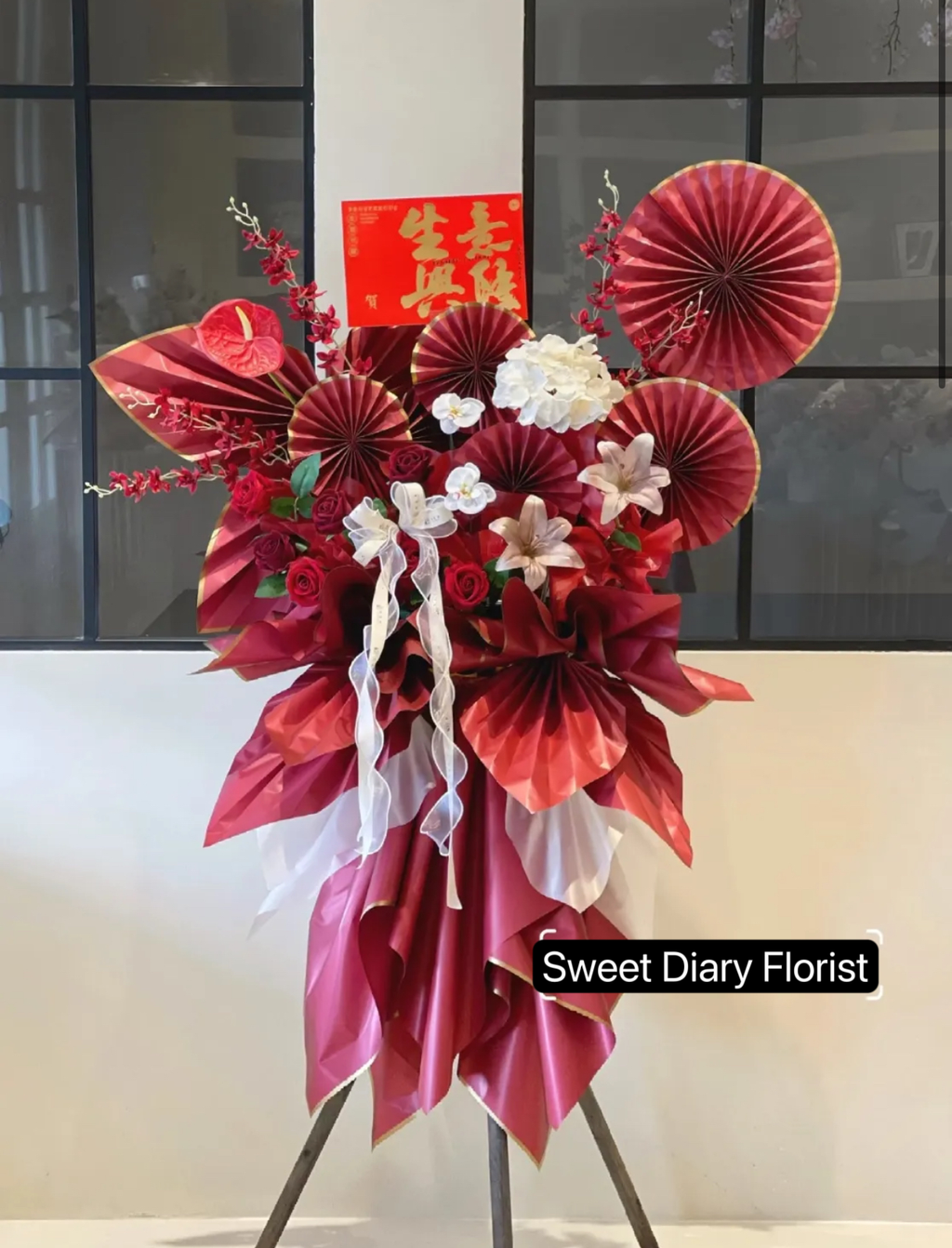 Opening Flower Stand 258
